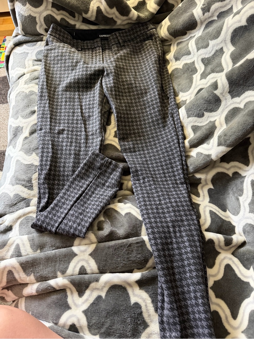 Express Black and Gray Patterned Dress Pants